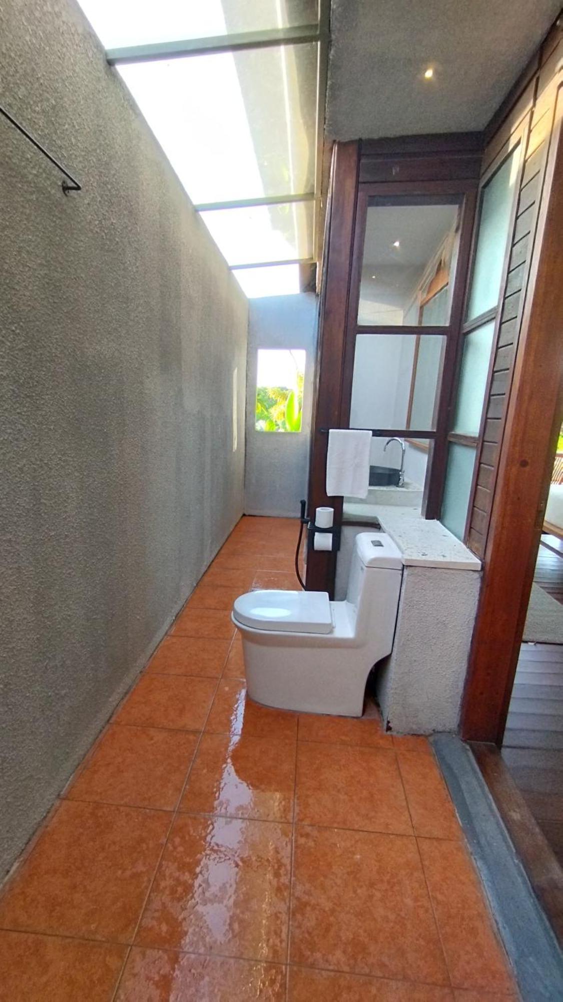 Kultur Pecatu Micro Apartemen Uluwatu (Bali)